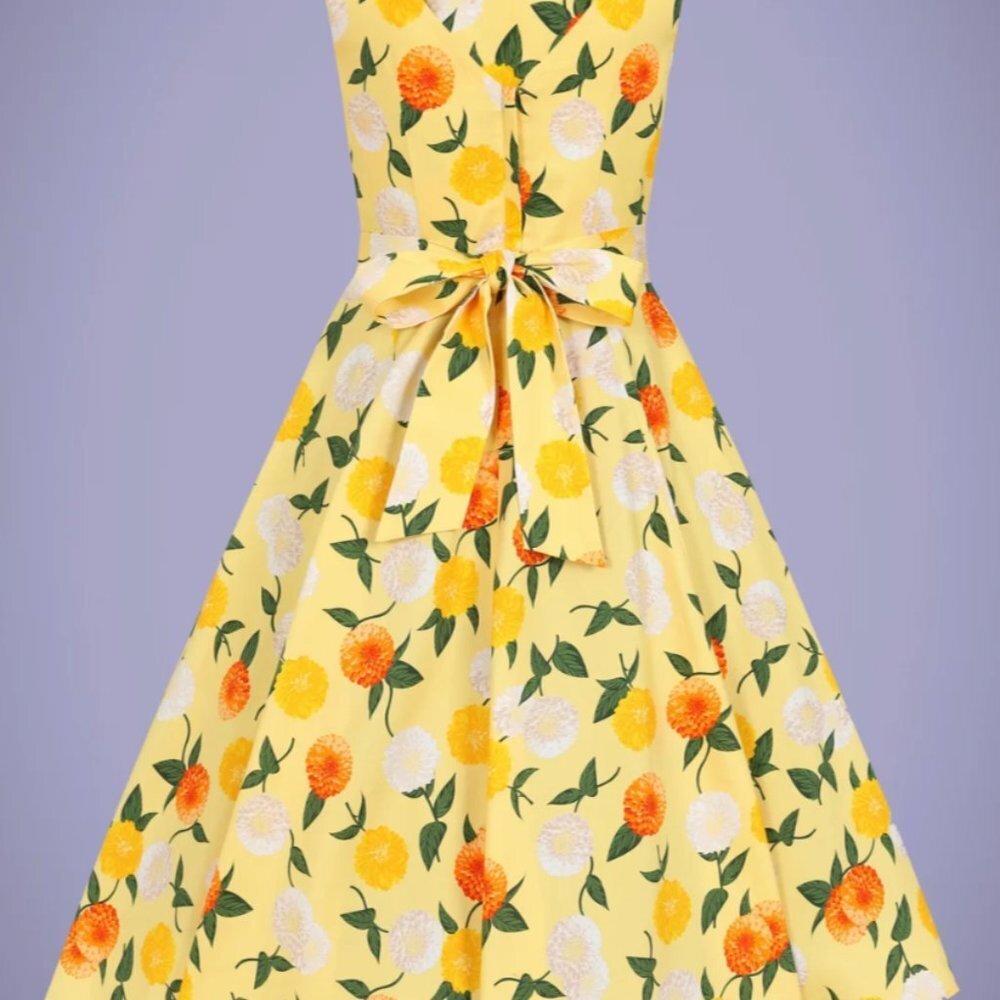 NWT Collectif Modcloth Frances Sunny Floral Swing Dress - Picture 2 of 3